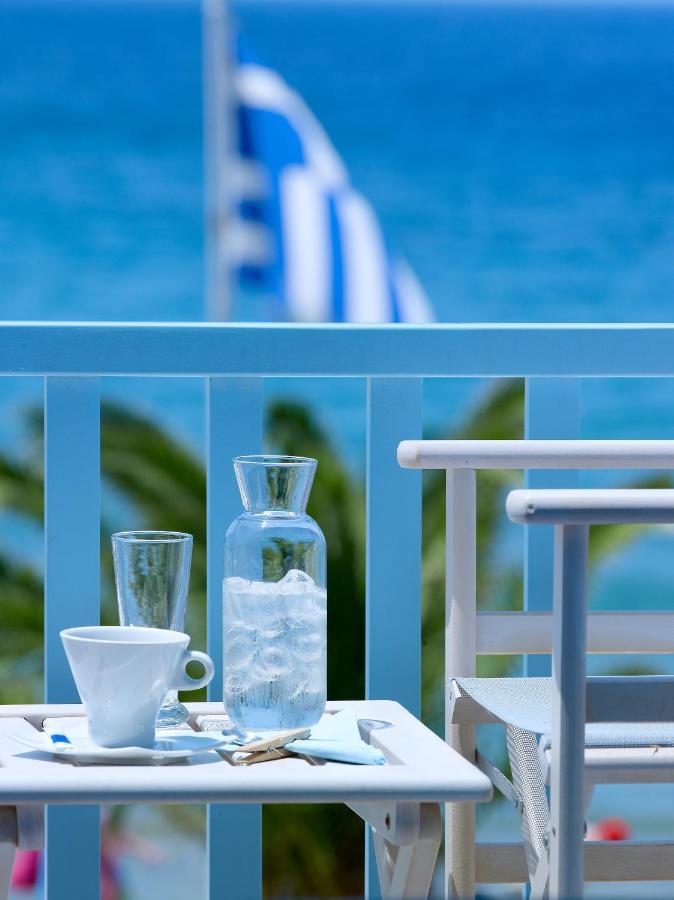 Blue Harmony Hotel Kini Ngoại thất bức ảnh