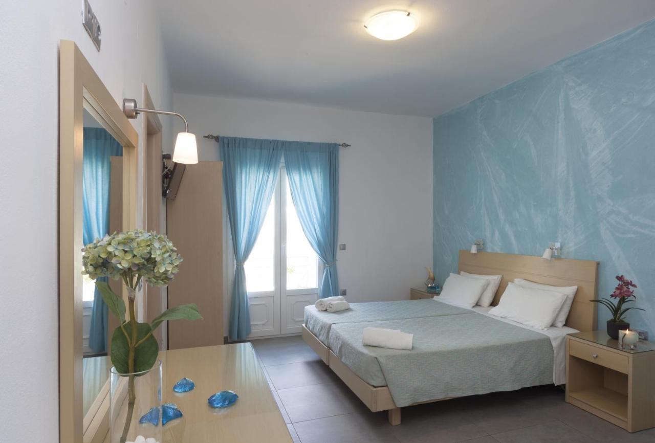 Blue Harmony Hotel Kini Ngoại thất bức ảnh