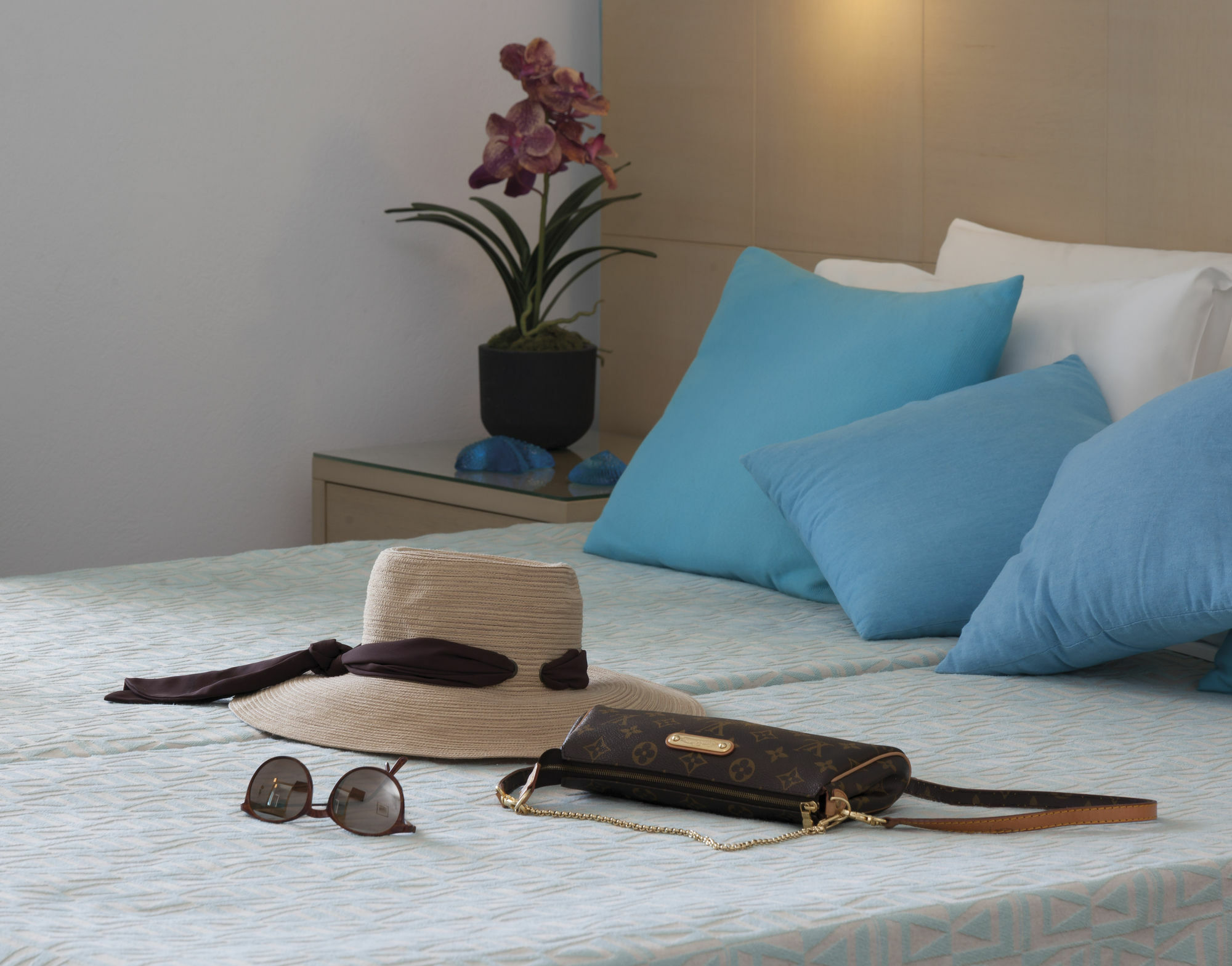 Blue Harmony Hotel Kini Ngoại thất bức ảnh